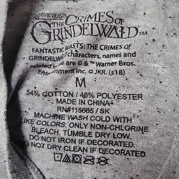 FANTASTIC BEASTS CRIMES OF GRINDELWALD WOMENS NEW WITH TAG TEE SIZE MEDIUM - Picture 5 of 7